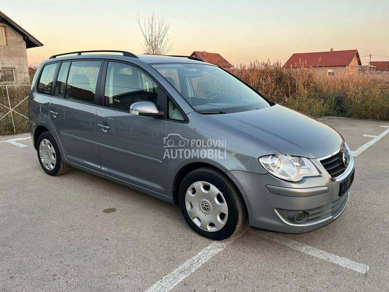 Delovi za Volkswagen Touran 2003 - 2010. god.
