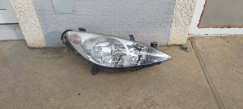 Far sa maglenkom za Peugeot 307