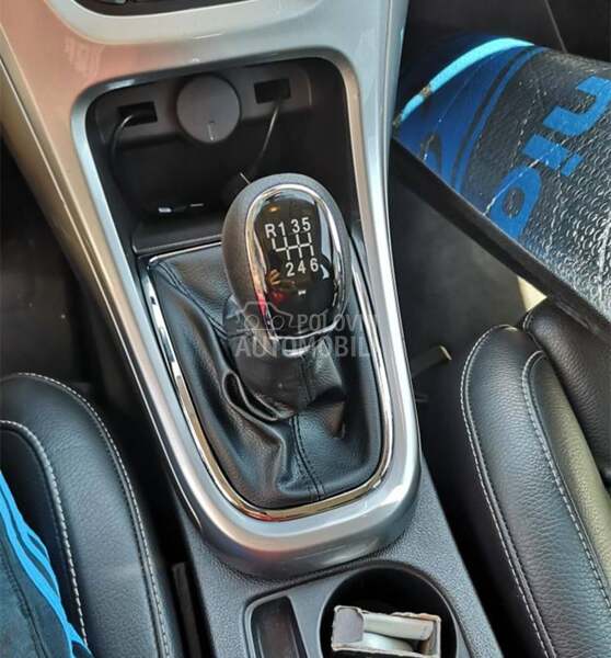 RUČICA MENJAČA SA KOŽOM za Opel Zafira, Insignia, Astra J ...