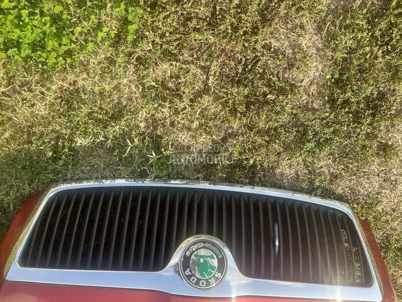 Maska za Škoda Octavia