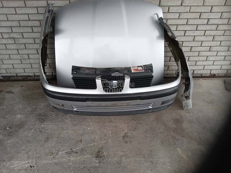 Branik p hauba, krila za Seat Ibiza od 1999. do 2002. god.