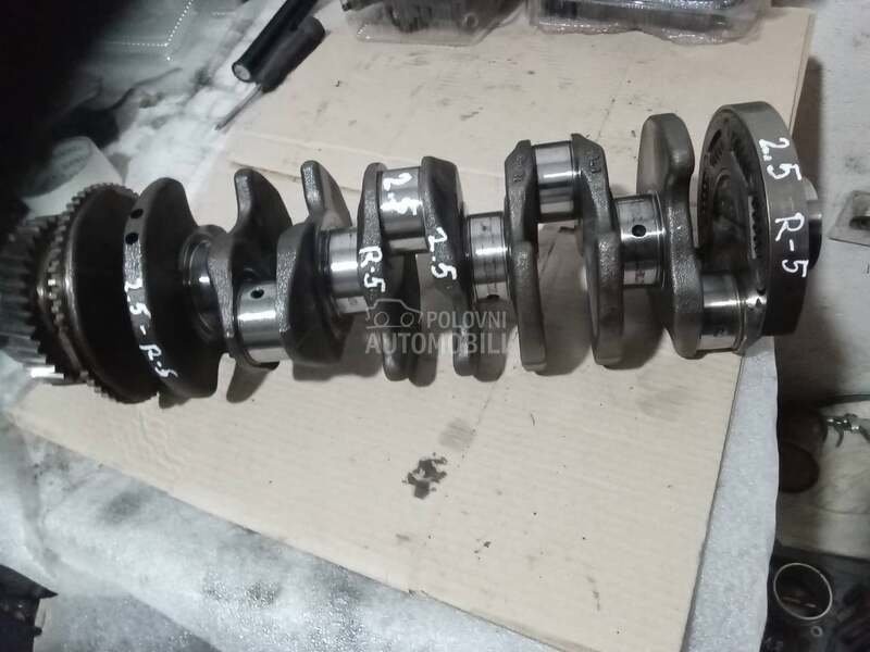 Radilica  2,5.R5 za Volkswagen Touareg od 2005. do 2009. god.