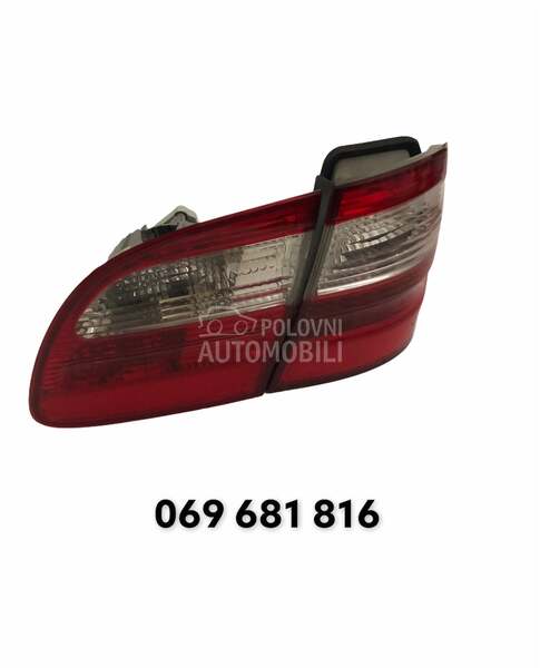 Zadnje Lampe w211 karavan za Mercedes Benz E Klasa od 2003. do 2009. god.