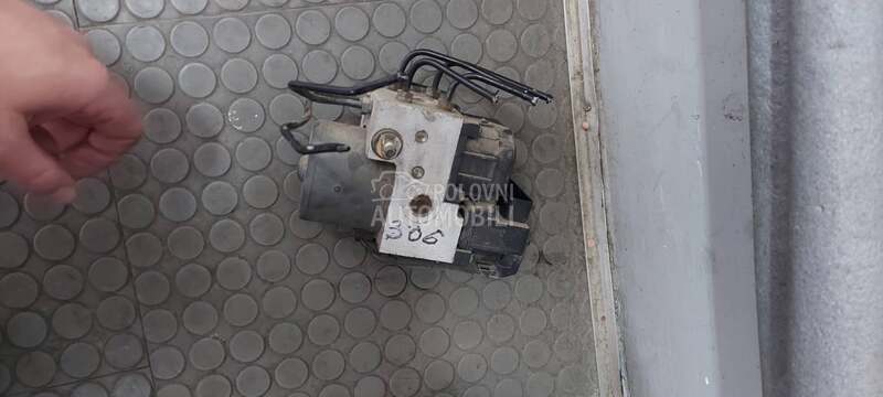 ABS centrala za Peugeot 306