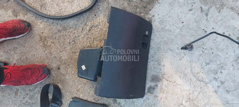 Kaseta  fioka za Peugeot 306