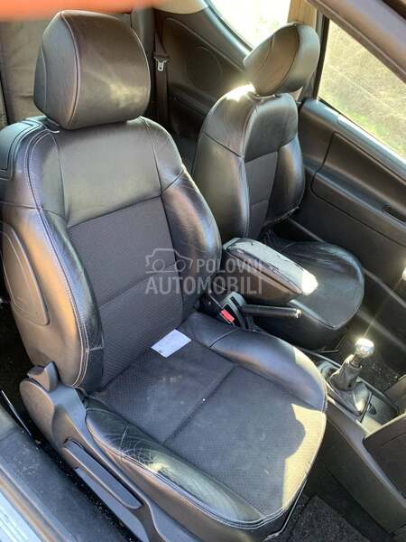 kozna sedista za Peugeot 207 od 2008. do 2012. god.