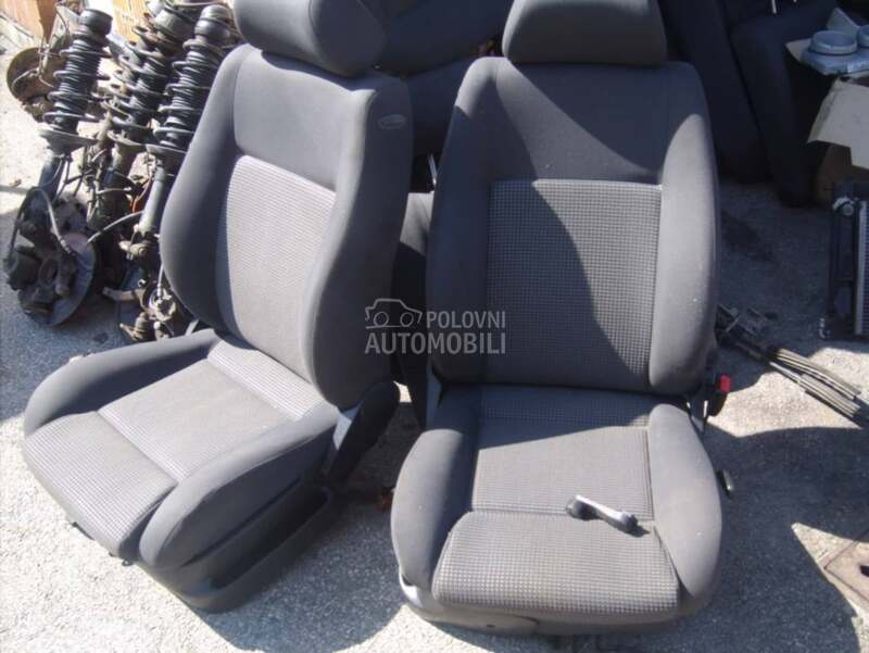 Prednje sedište za Volkswagen Polo od 2002. do 2010. god.