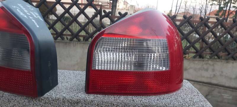 Leva i desna štop lampa za Audi A3 od 1997. do 2003. god.