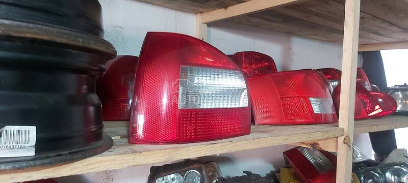 Motor zadnjeg brisača za Volkswagen Passat B6 od 2004. do 2010. god.