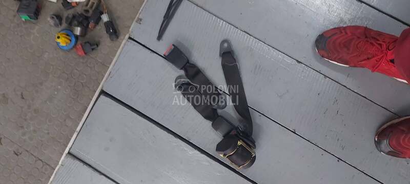 Sigurnosni pojas za Peugeot 206