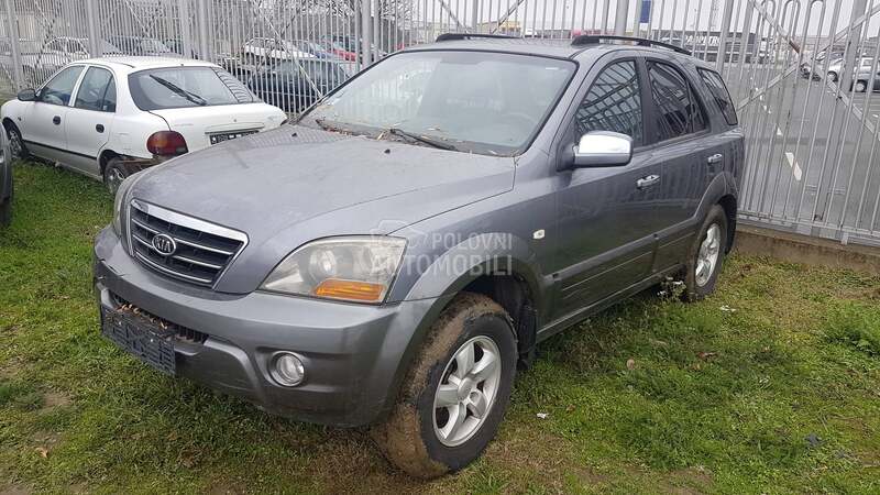 Kia Sorento 2.5 2008. god. -  kompletan auto u delovima