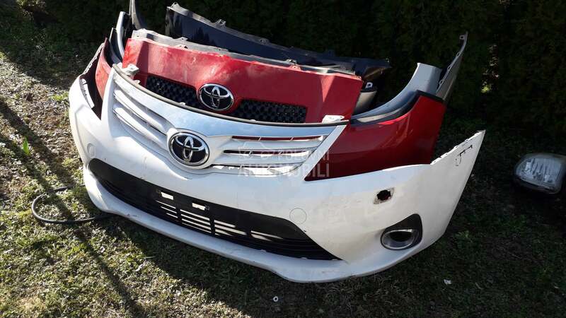 branik za Toyota Auris, Avensis, Aygo ... od 2000. do 2016. god.