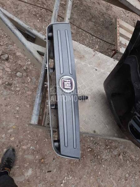 maska za Fiat Multipla