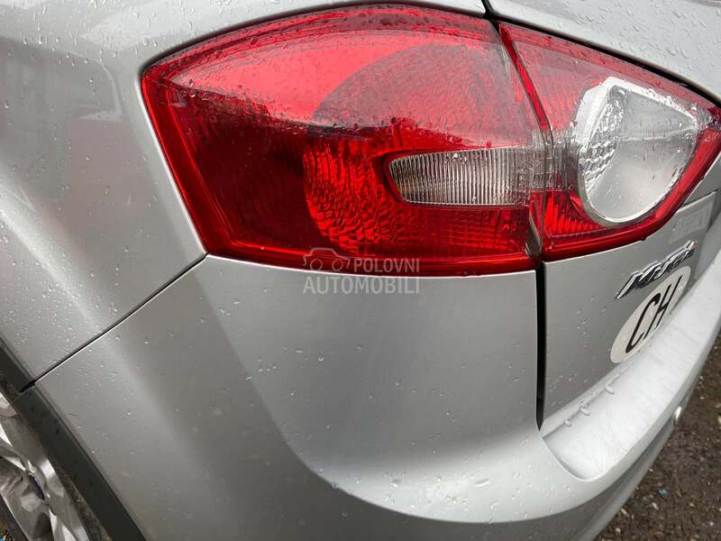 zadnja stop svetla za Ford Kuga
