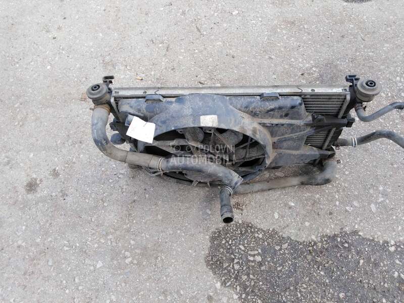 kladnjak sa ventilatorom za Ford Focus