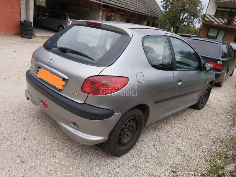 Lajsna za Peugeot 206