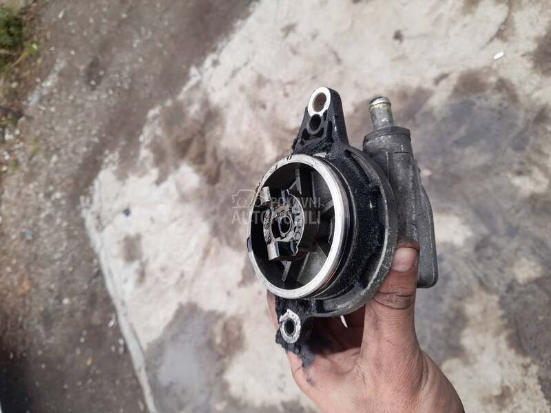 e39 vakum pumpa za BMW 525