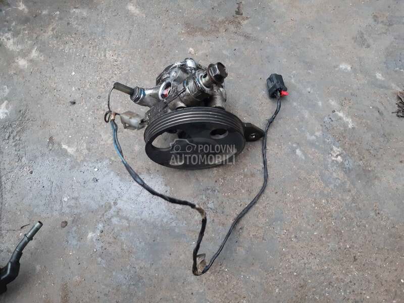 servo pumpa 323f za Mazda 323
