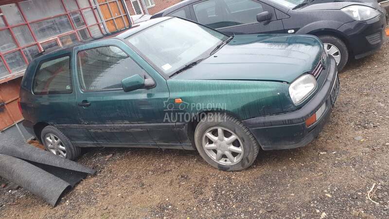 Volkswagen Golf 3 1.8 1997. god. -  kompletan auto u delovima