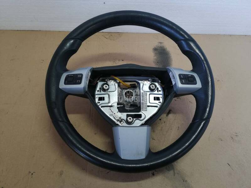 VOLAN SA KOMANDAMA za Opel Astra H od 2004. do 2009. god.