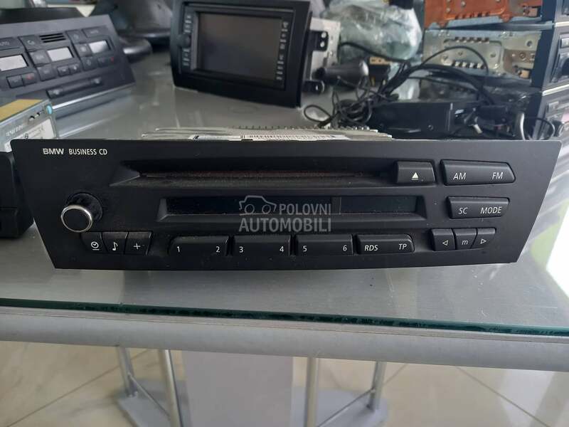 e90 radio cd fabricki za BMW Serija 3