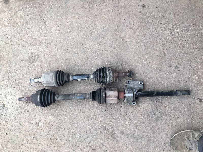 Poluosovine leva desna 1.9cdti za Opel Astra H, Zafira