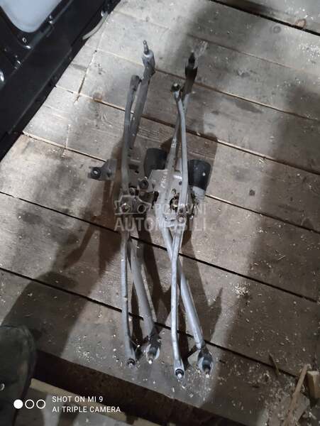 Makaze Brisaca sa motorom za za Volkswagen Passat B3