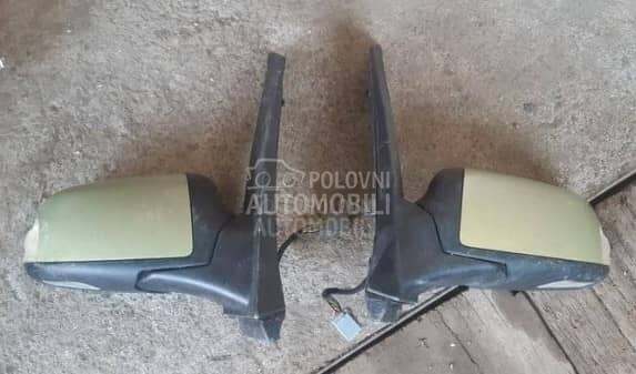 retrovizori za Ford C-Max od 2004. do 2006. god.