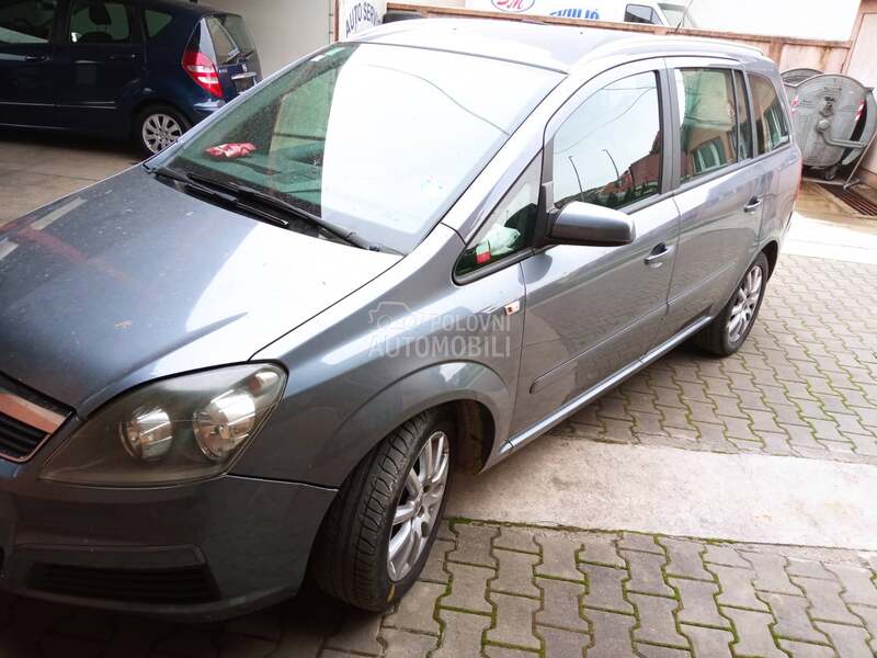 Delovi za Opel Zafira