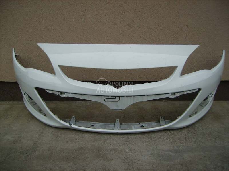 Branik za Opel Astra J od 2010. do 2021. god.