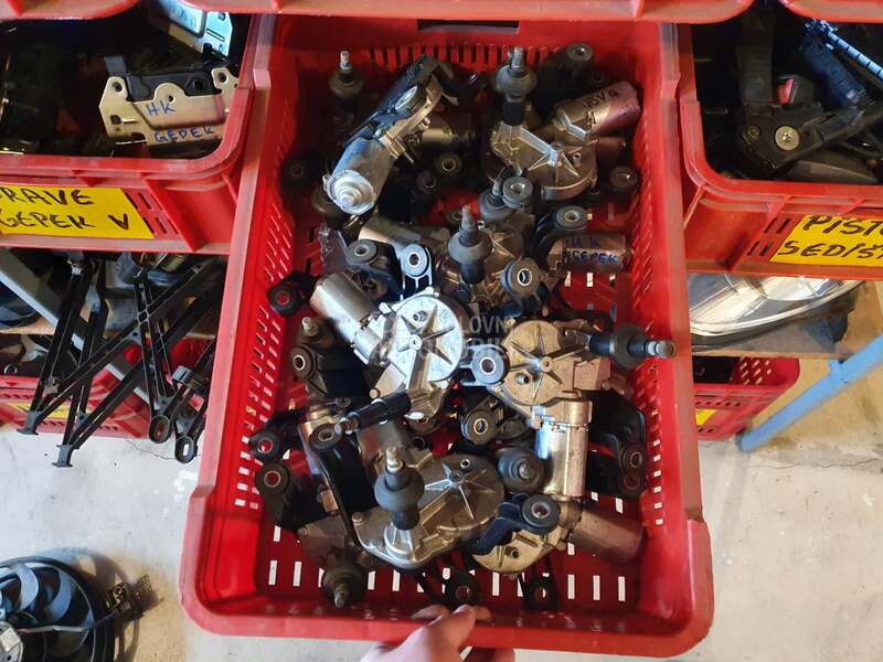 motor brisaca za Opel Astra H od 2004. do 2012. god.