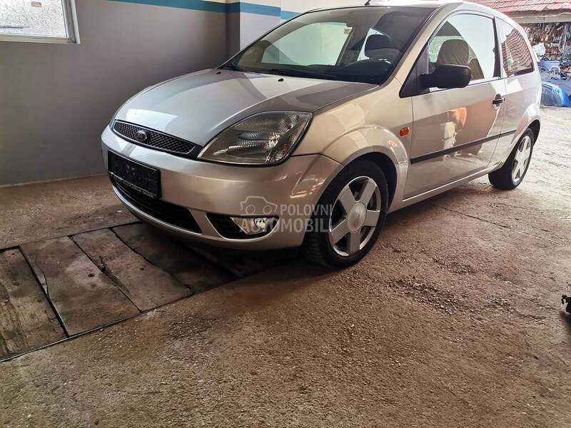krila za Ford Fiesta od 2002. do 2005. god.
