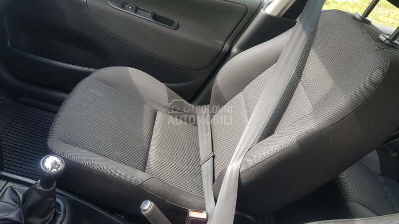 sediste za Peugeot 207