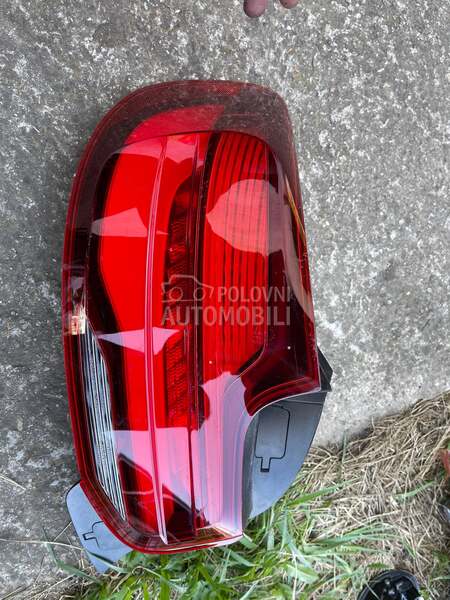 f22 f87 leva stop lampa za BMW Serija 2, 214, 216 ... od 2014. do 2020. god.