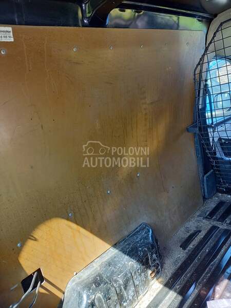Zaštita tovarnog prostora za Citroen Berlingo