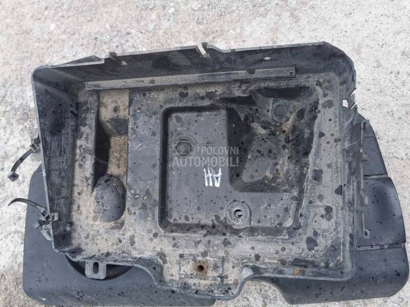Nosac akomulatora za Opel Astra H