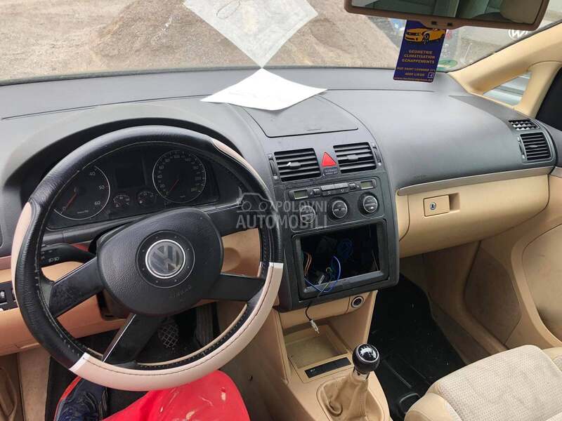 VOLANI SA I BEZ KOMANDI za Volkswagen Buba, Caddy, Golf 5 ... od 2000. do 2010. god.