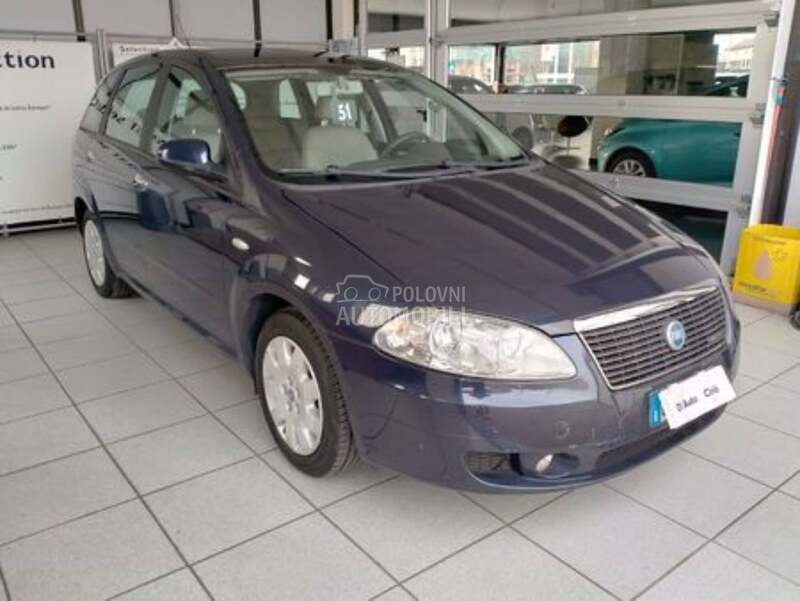 Kompletan auto u delovima za Fiat Croma od 2004. do 2008. god.