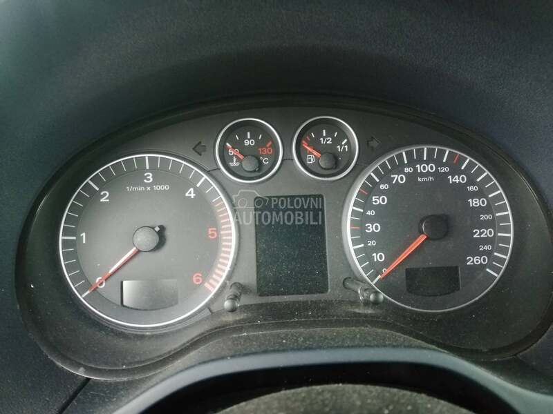 sat za Audi A3 od 2003. do 2005. god.