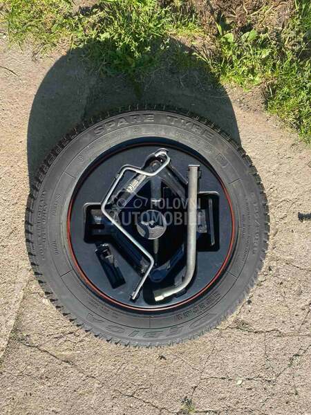 Rezervni točak i set alata za Fiat Panda