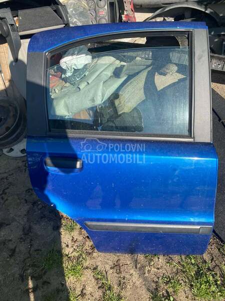 Zadnja desna vrata za Fiat Panda od 2004. do 2012. god.