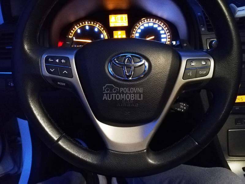 Volan za Toyota Avensis od 2009. do 2015. god.