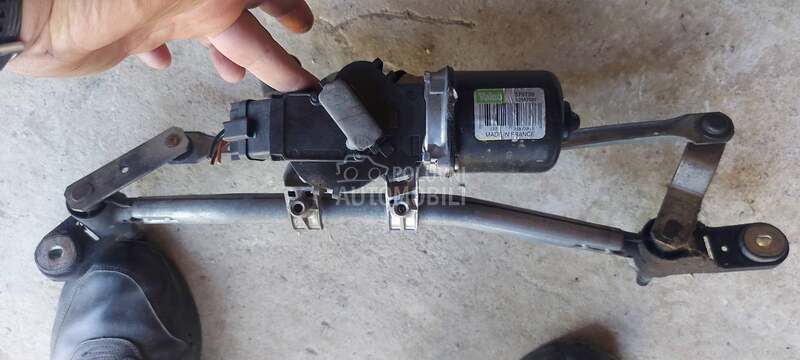 motor brisača za Renault Clio od 2006. do 2012. god.