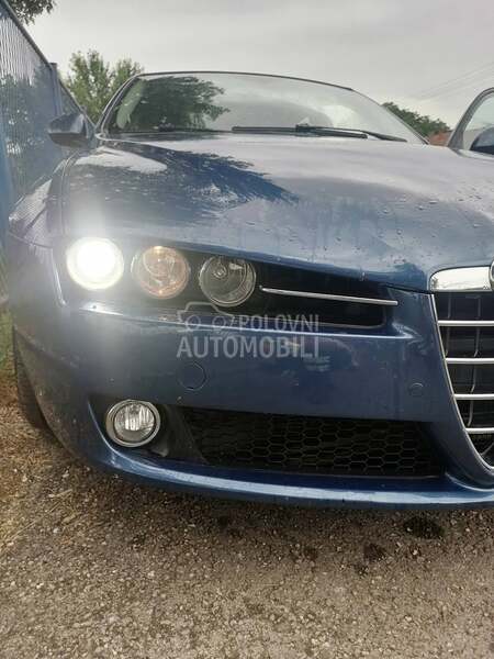 Ksenon far za Alfa Romeo 159 od 2005. do 2011. god.