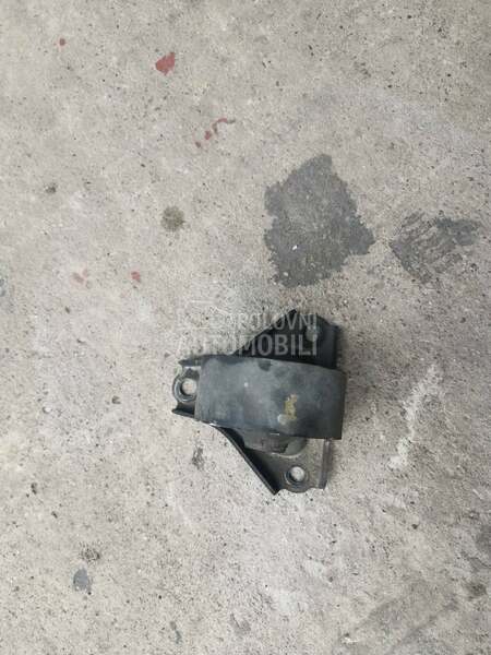 nosac motora za Hyundai Tucson od 2002. do 2010. god.
