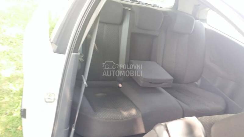 Zadnje sediste za Renault Megane od 2003. do 2009. god.