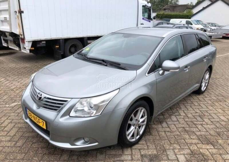 Toyota Avensis 2009. god. -  kompletan auto u delovima