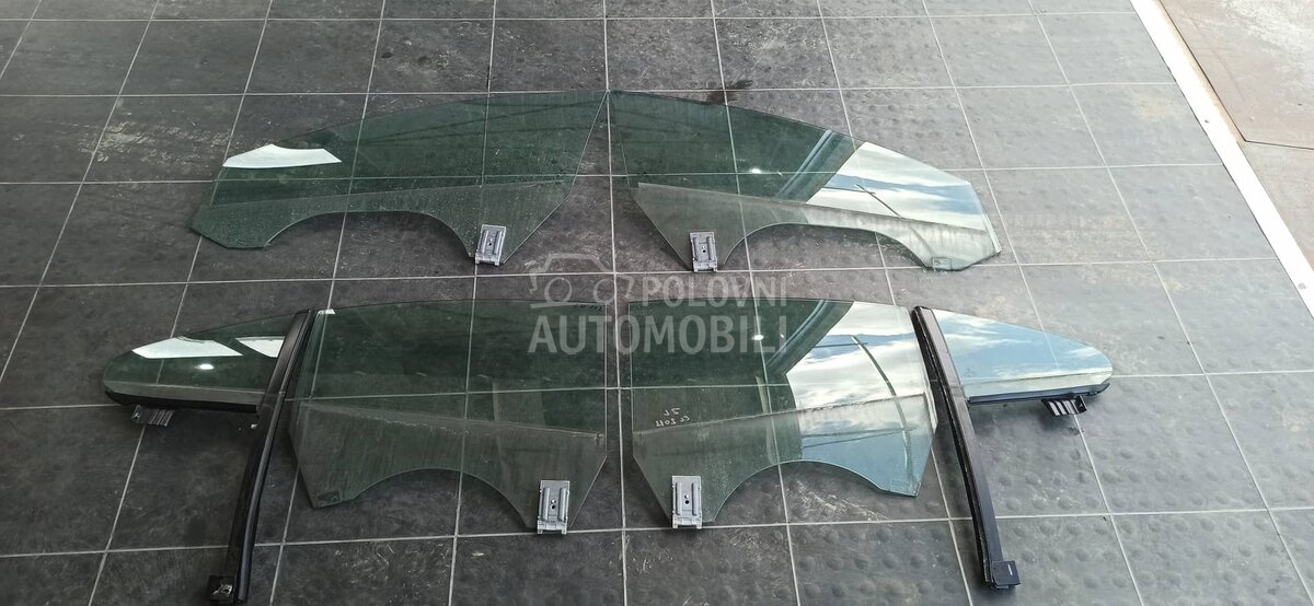 Stakla za Volkswagen Passat CC