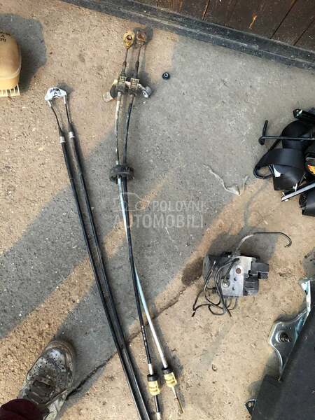 Sajle menjaca 2.0dti za Opel Zafira