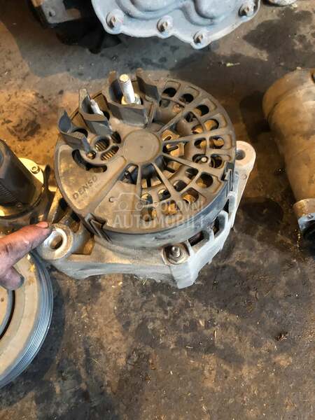 Alternator 1.9cdti 120ks za Opel Astra H, Signum, Vectra C ...